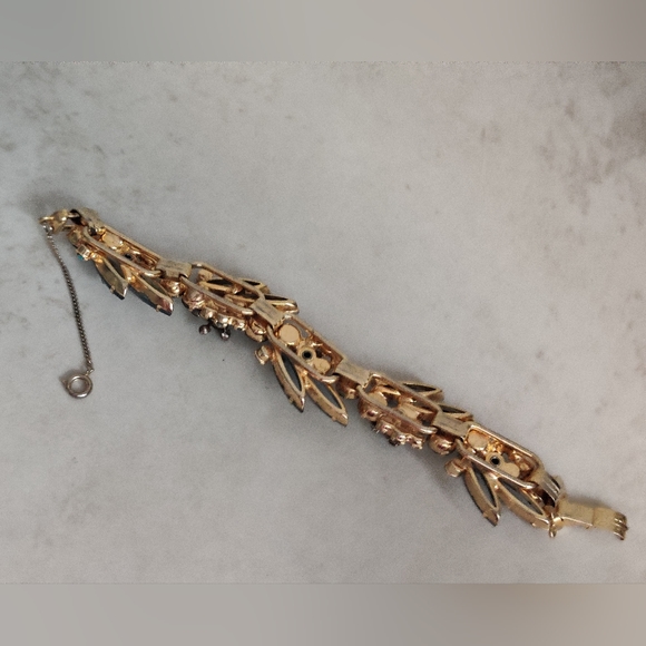 Dazzling Juliana Five Link Bracelet - Picture 14 of 16